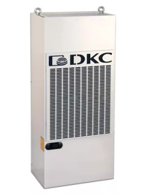 DKC - Навесной кондиционер 4000 Вт, 400/440В (3 фазы)