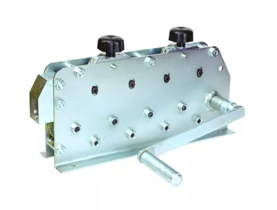 DKC - Универсальное приспособление для выпрямления прутка (8-10 мм) и полосы(до 40х4мм)