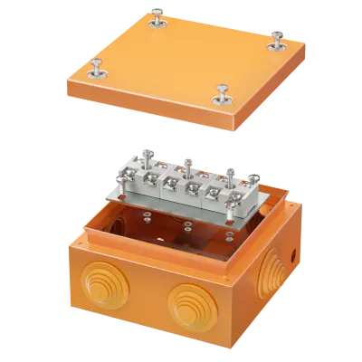 DKC - Коробка стальная FS с кабельными вводами иклеммниками,IP55,150х150х80мм,6р,450V,32A,10мм.кв, нерж.контакт