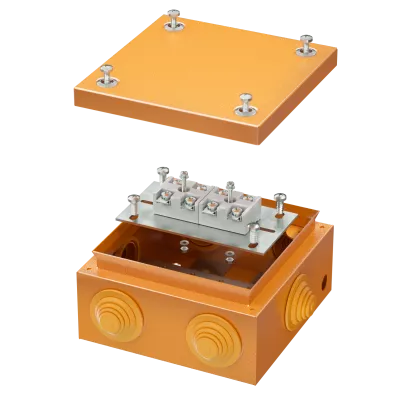 DKC - Коробка стальная FS с кабельными вводами иклеммниками,IP55,150х150х80мм,4р, 450V,32A,10мм.кв, нерж.контакт